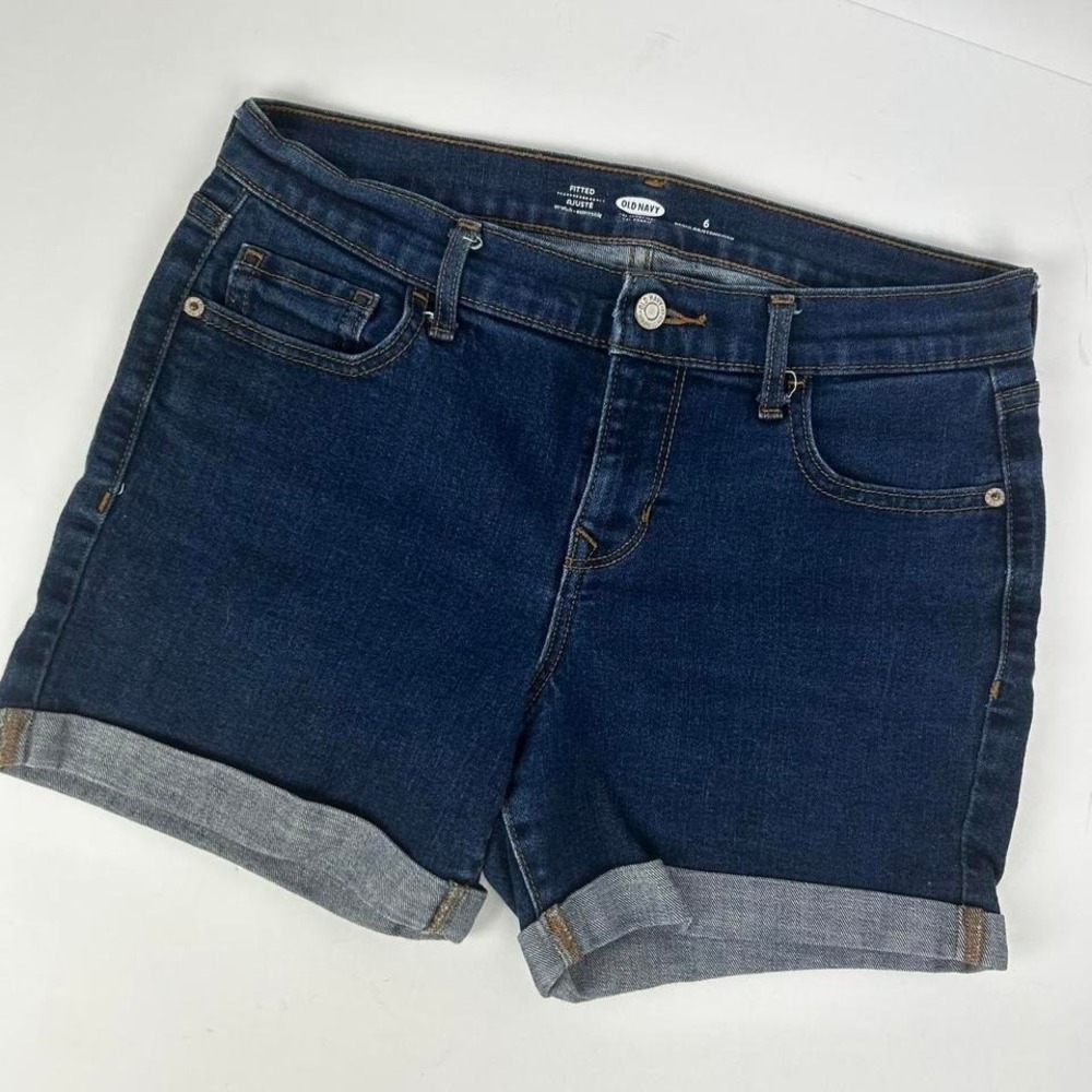 Old Navy blue Denim Fitted Stretch Shorts Sz 6 Cuffed